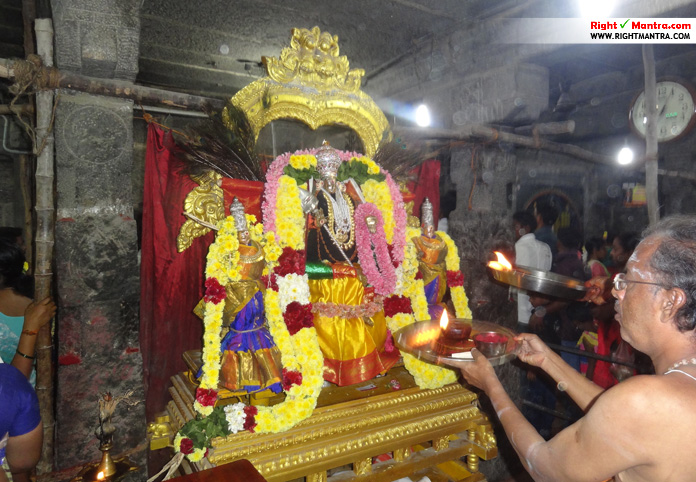 Rightmantra New Year temple visit 20